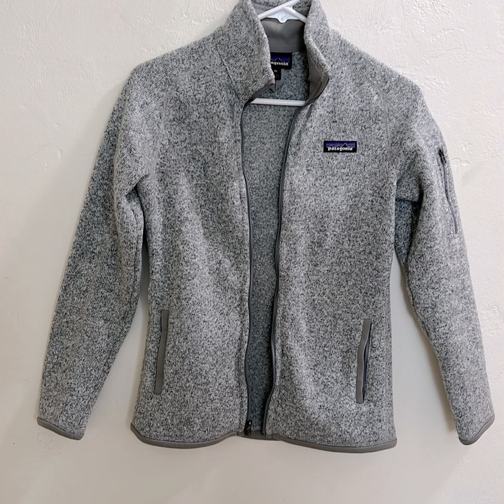 Patagonia zip up fleece woman’s jacket size extra small